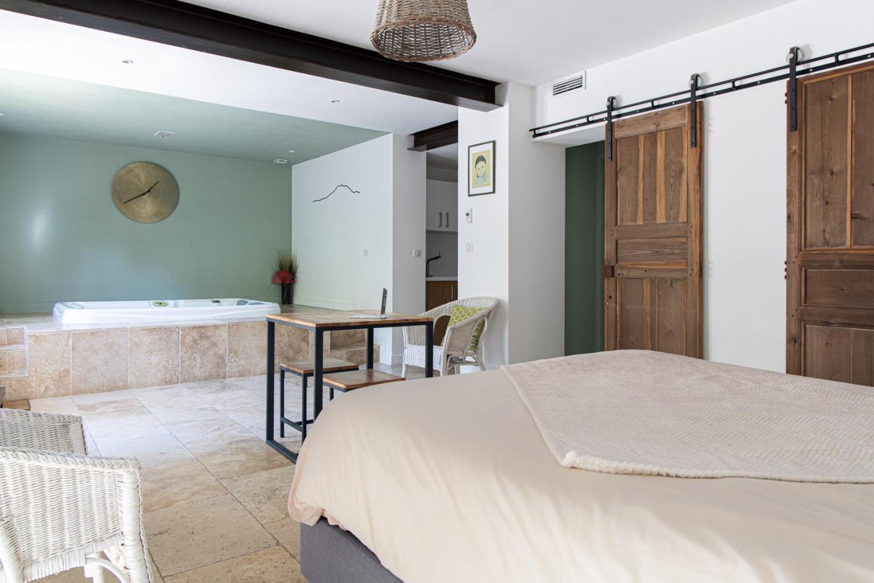 Mas Lou Felibrige Bed & Breakfast Venelles Dış mekan fotoğraf