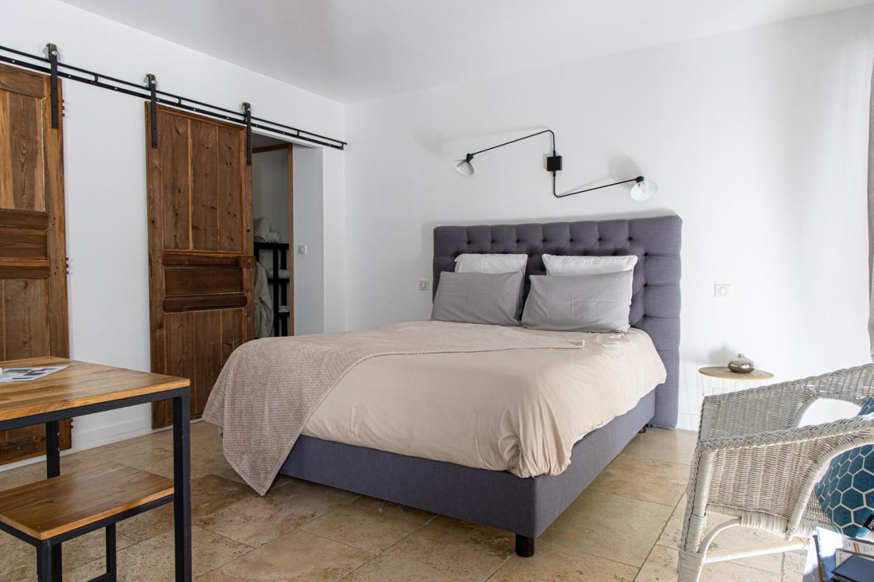 Mas Lou Felibrige Bed & Breakfast Venelles Dış mekan fotoğraf