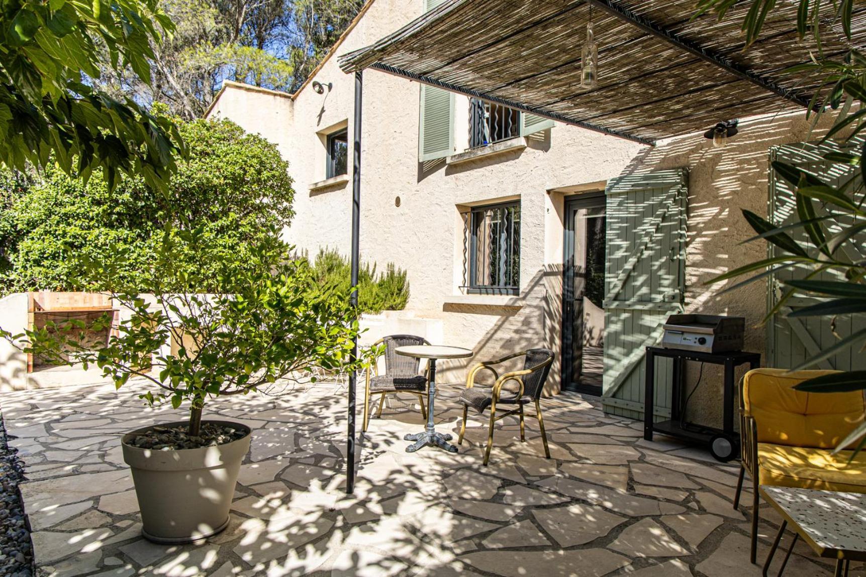 Mas Lou Felibrige Bed & Breakfast Venelles Dış mekan fotoğraf