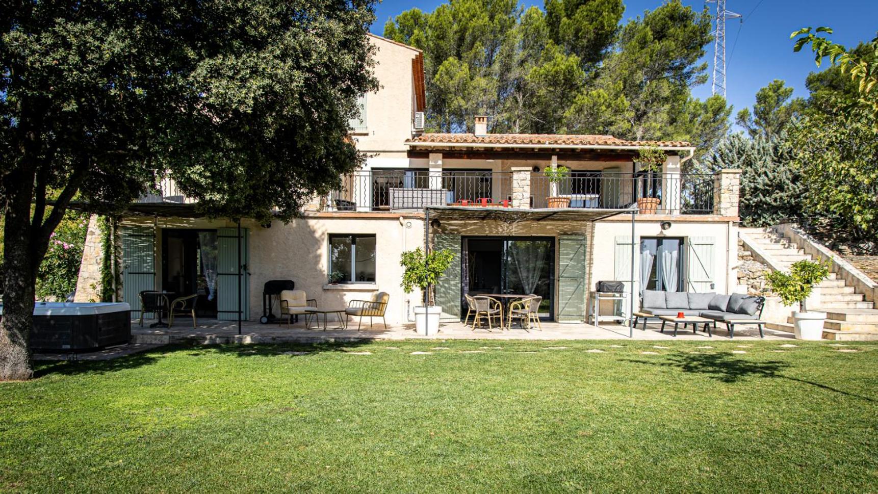 Mas Lou Felibrige Bed & Breakfast Venelles Dış mekan fotoğraf